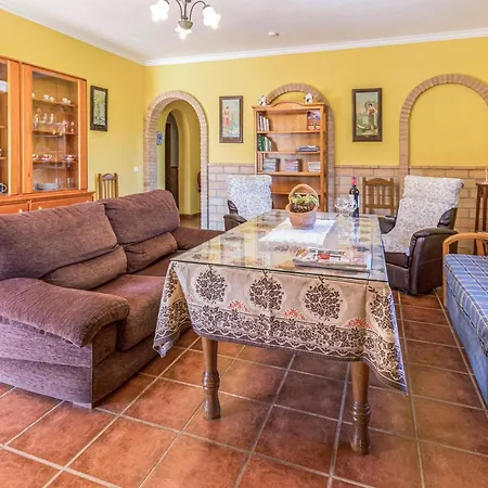 Holiday home Stunning In With Wifi Arriate